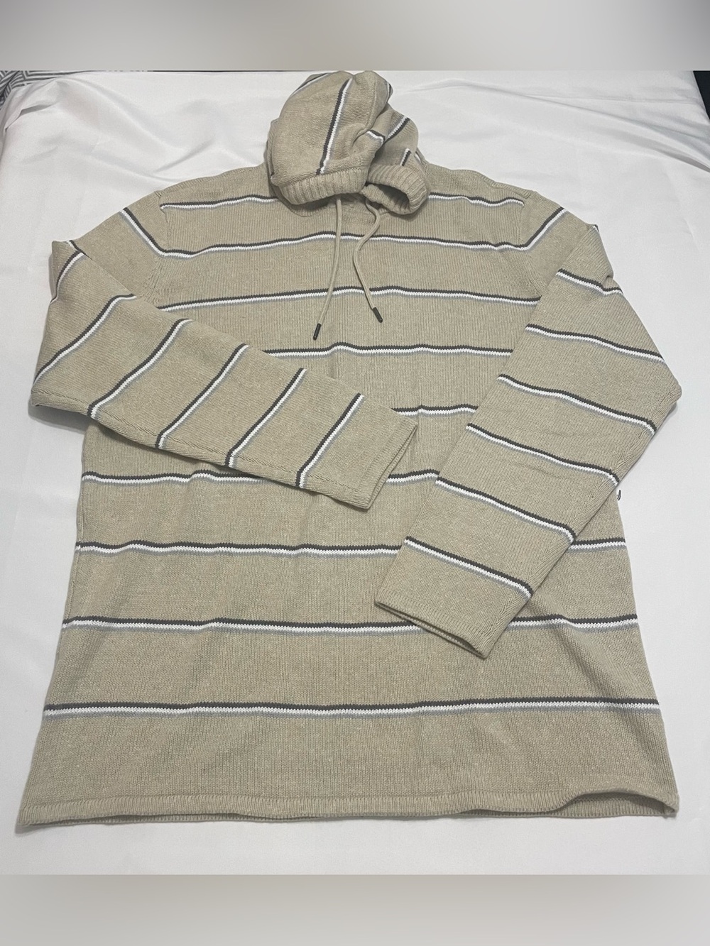 NWT Retrofit Men's 2XL Beige Striped Crewneck Hoodie Sweater‎